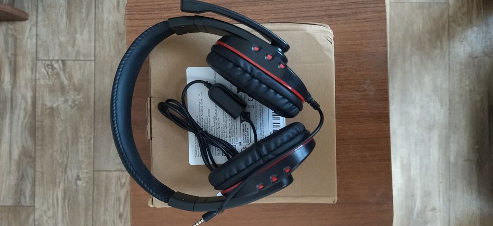 Гарнітура дротова з мікрофоном