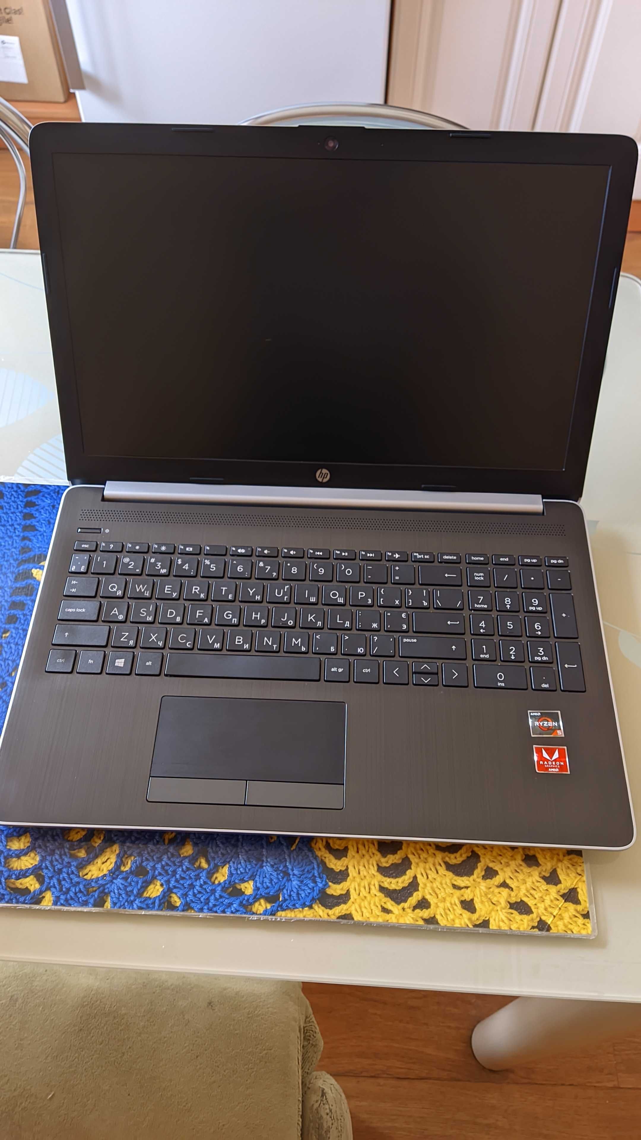 Ноутбук HP 15-db