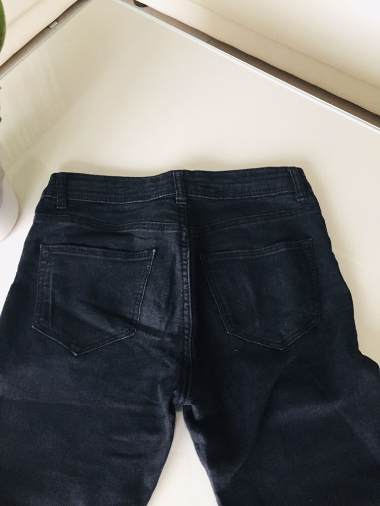 Spodnie jeansy czarne Bershka 34 S