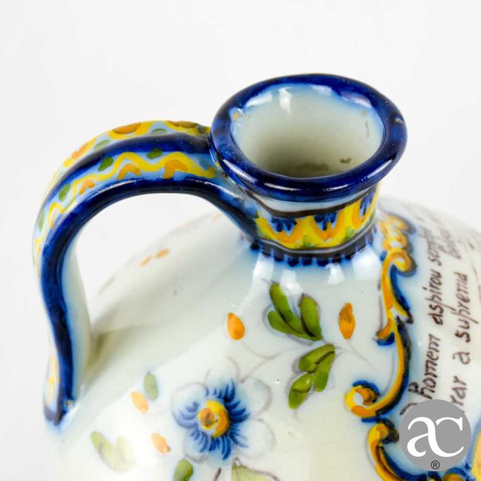 Bilha com tampa faiança Battistini Maria de Portugal, exemplar único