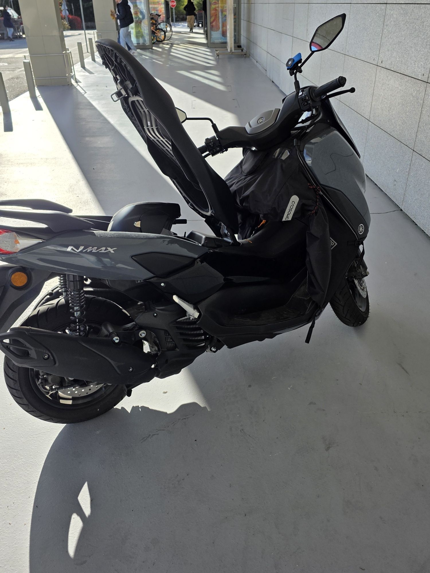 Yamaha nmax 125cc