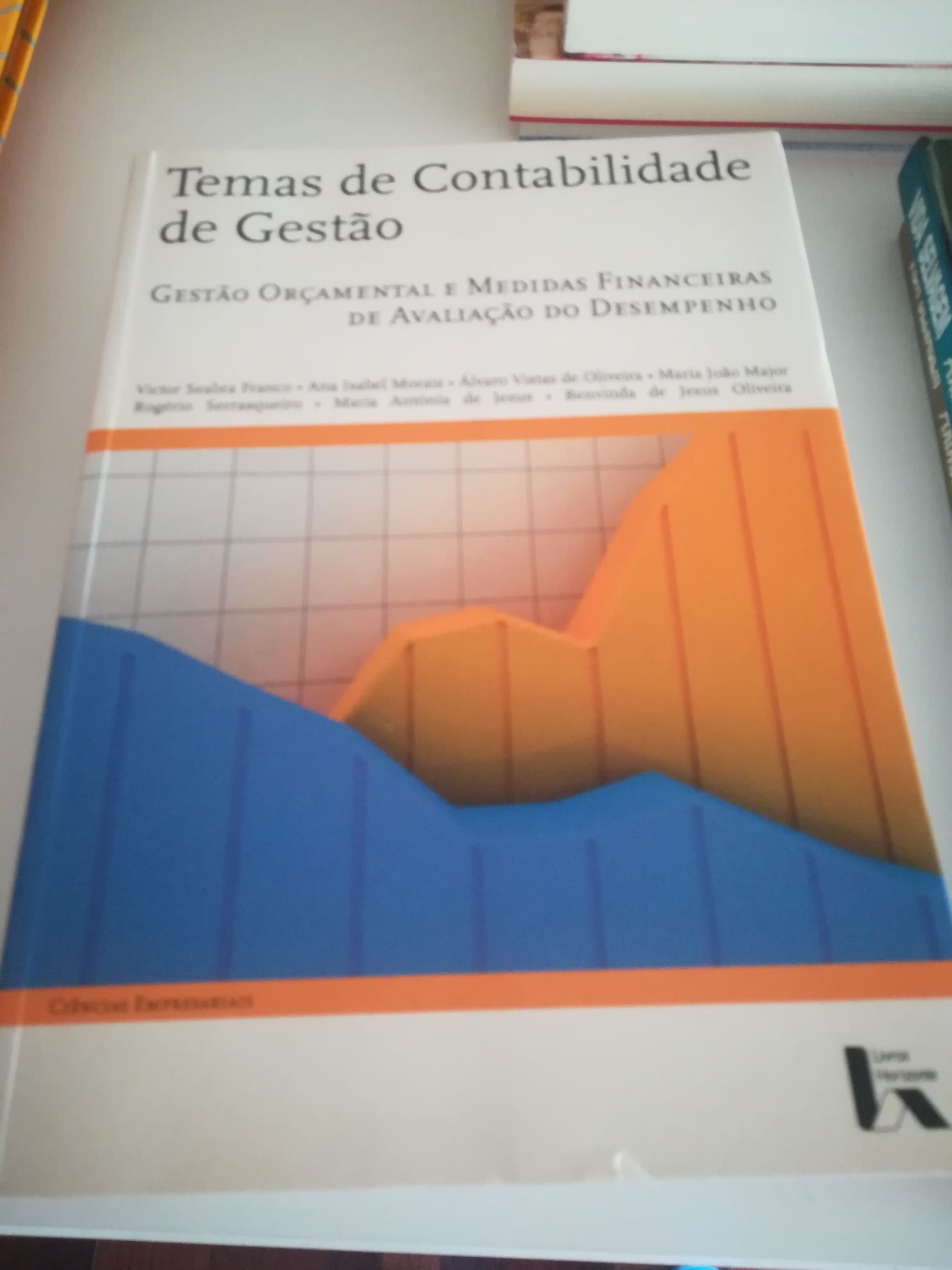 Livros de gestão , estatística e contabilidade
