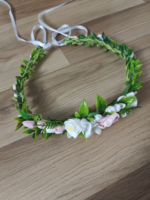 Wianek komunijny dla dziewczynki, piękny, lekki, ręcznie robiony