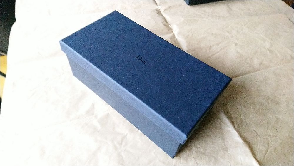 pudełko kartonik opakowanie Dior