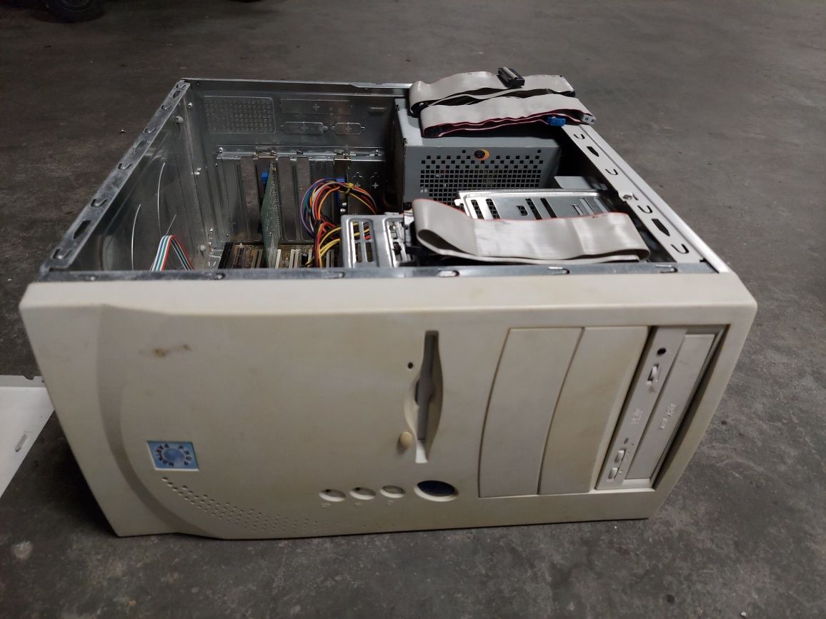 Retro pc asus cuv4x