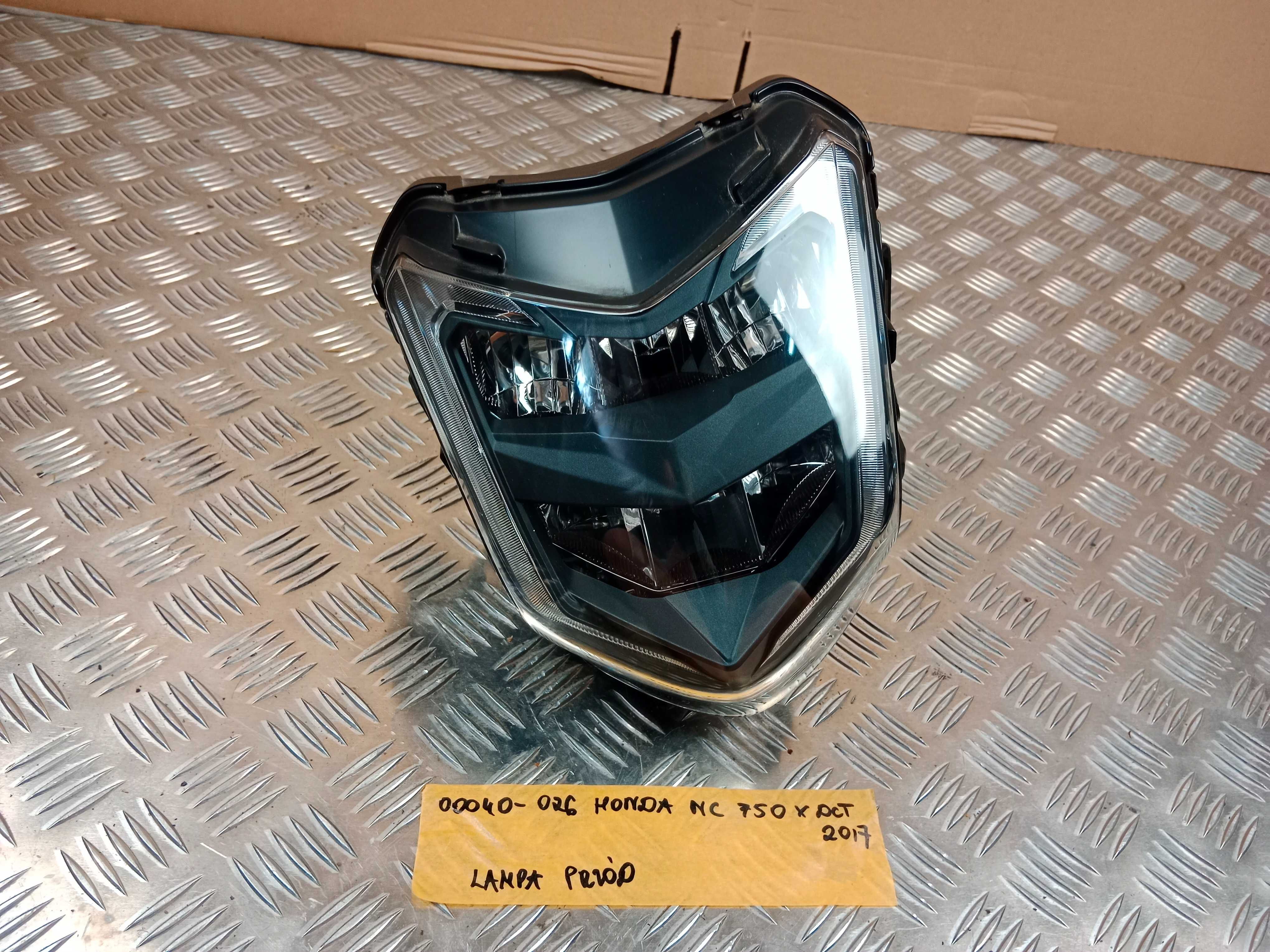 Honda NC 750 X DCT Lampa Przód Przednia Reflektor Przedni 16-20