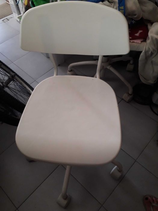 Cadeira IKEA bom estado NEGOCIAVEL
