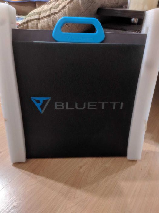 Сонячна панель Bluetti PV200 (200 Вт) з Німеччини. Оригінал