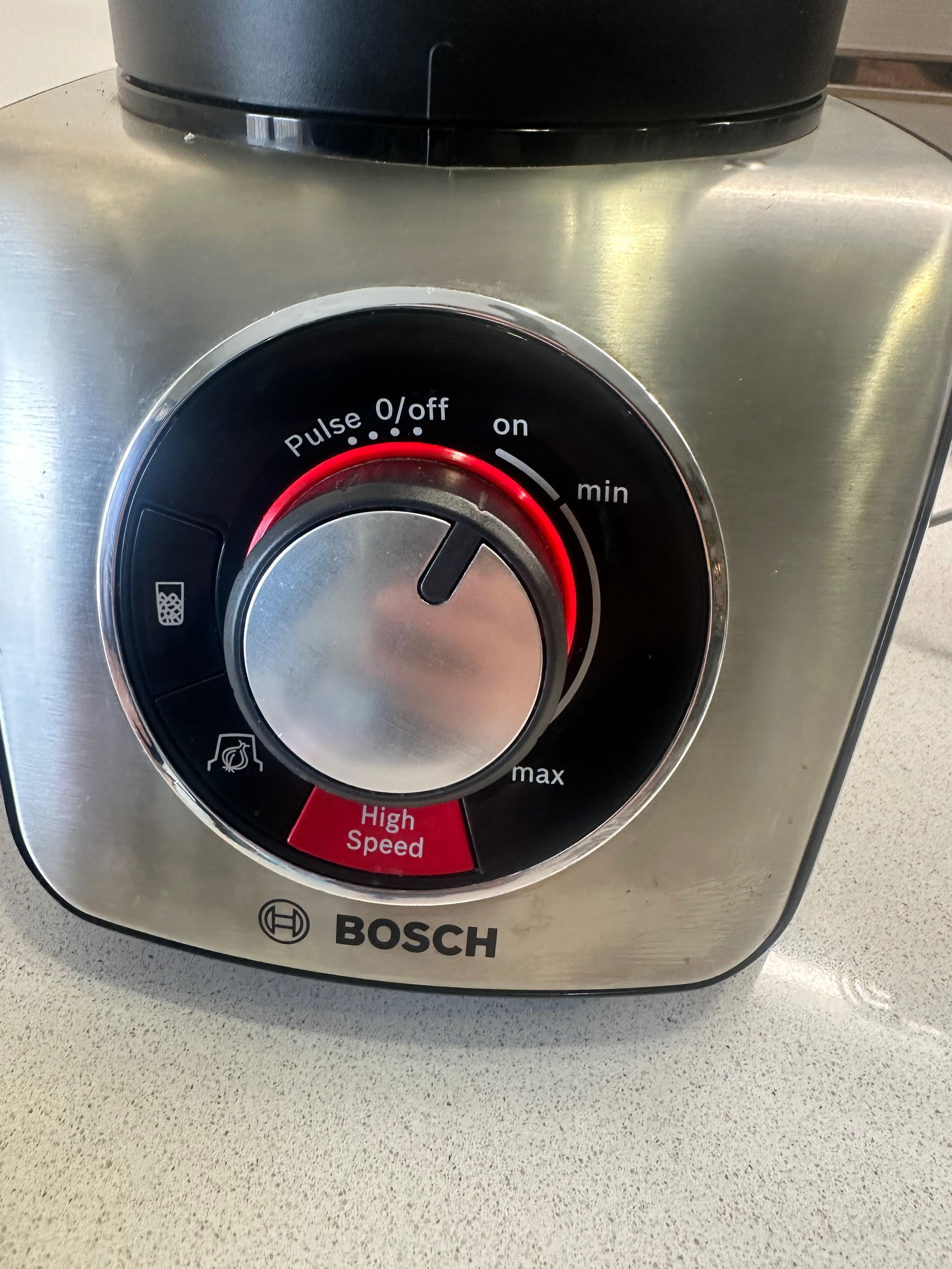 Bosch Silent Mixer Pro (como novo)