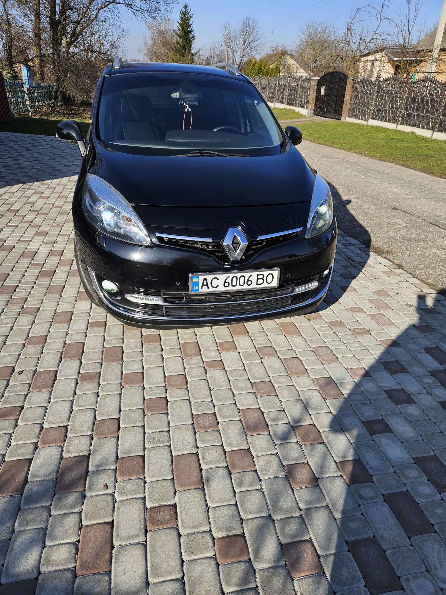 Renault Grantd Scenic 1.6 дизель 2013року