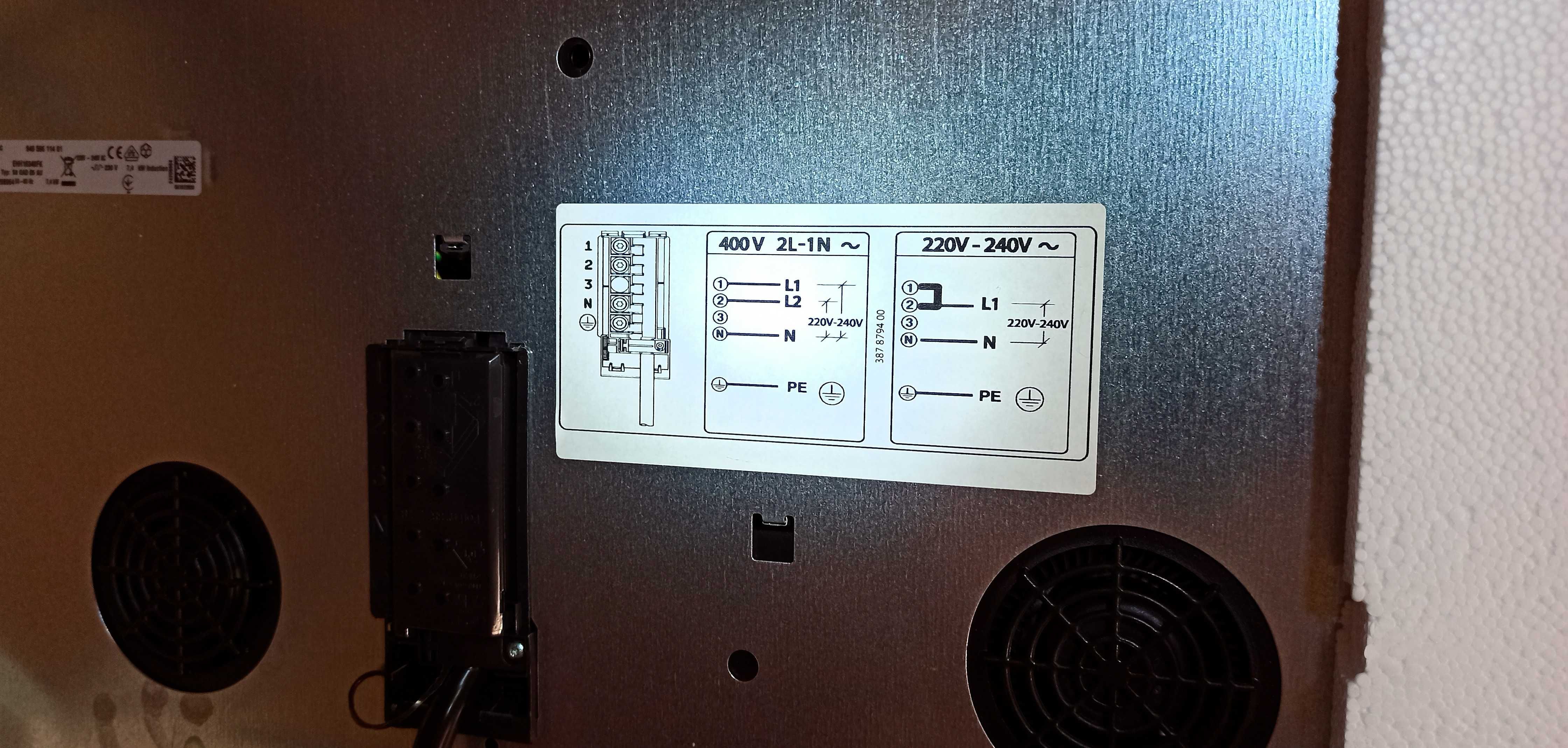 Elektrolux EHH16340FK - uszkodzone szkło