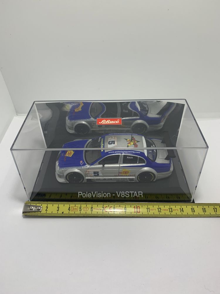 Jaguar V8 Star da Schuco escala 1/43
