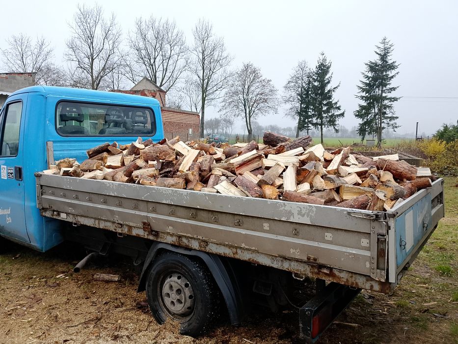 Sprzedam drzewo : wałki , pocięte lub połupane  6 6 7  O O 7 2 1 4