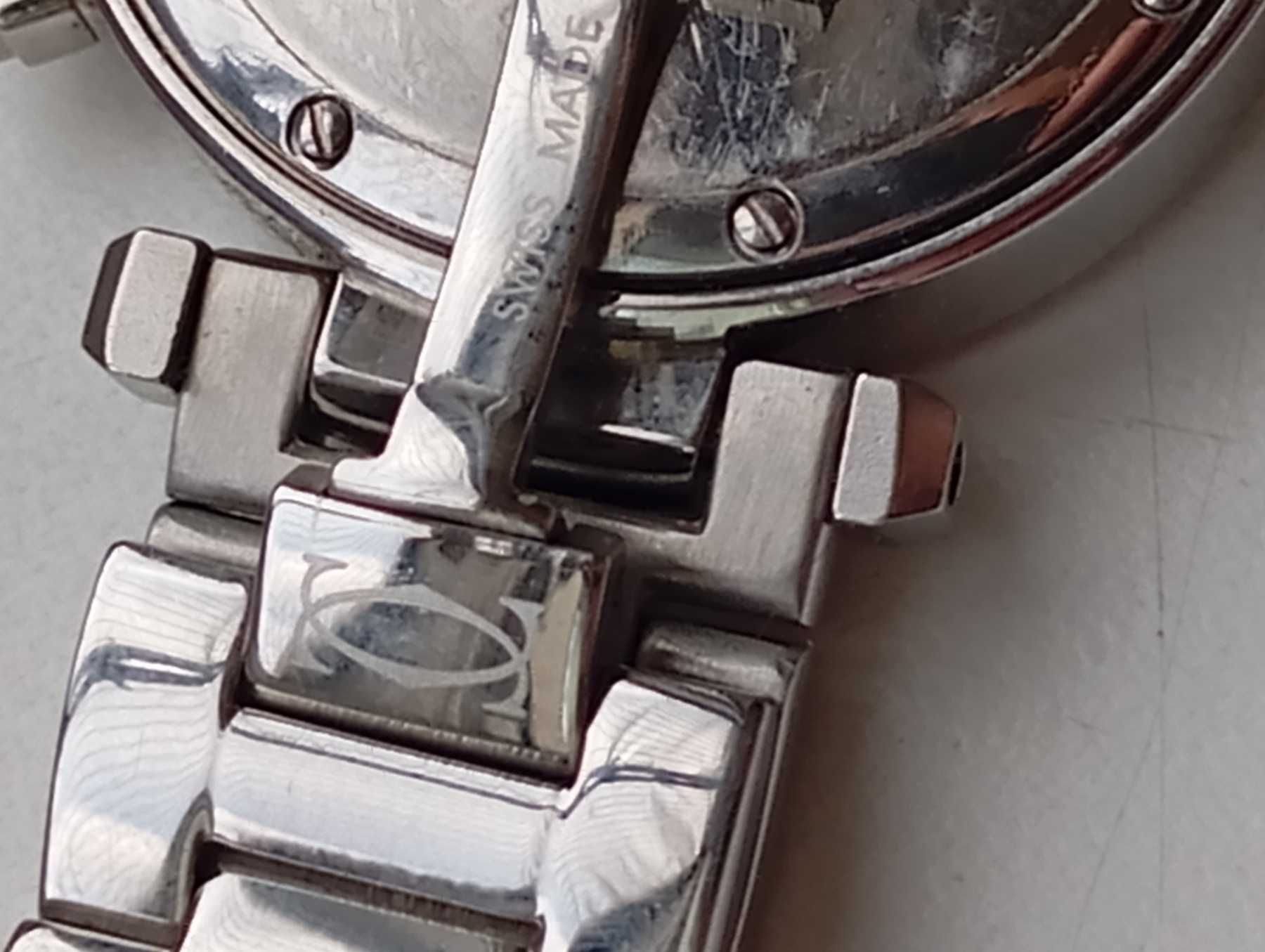 Часы Cartier женские