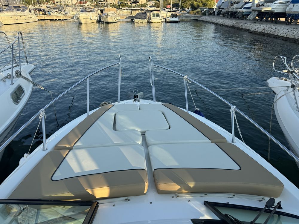 Jacht Motorowy Łódź Bayliner Ciera 8 Jak Nowa 80mth