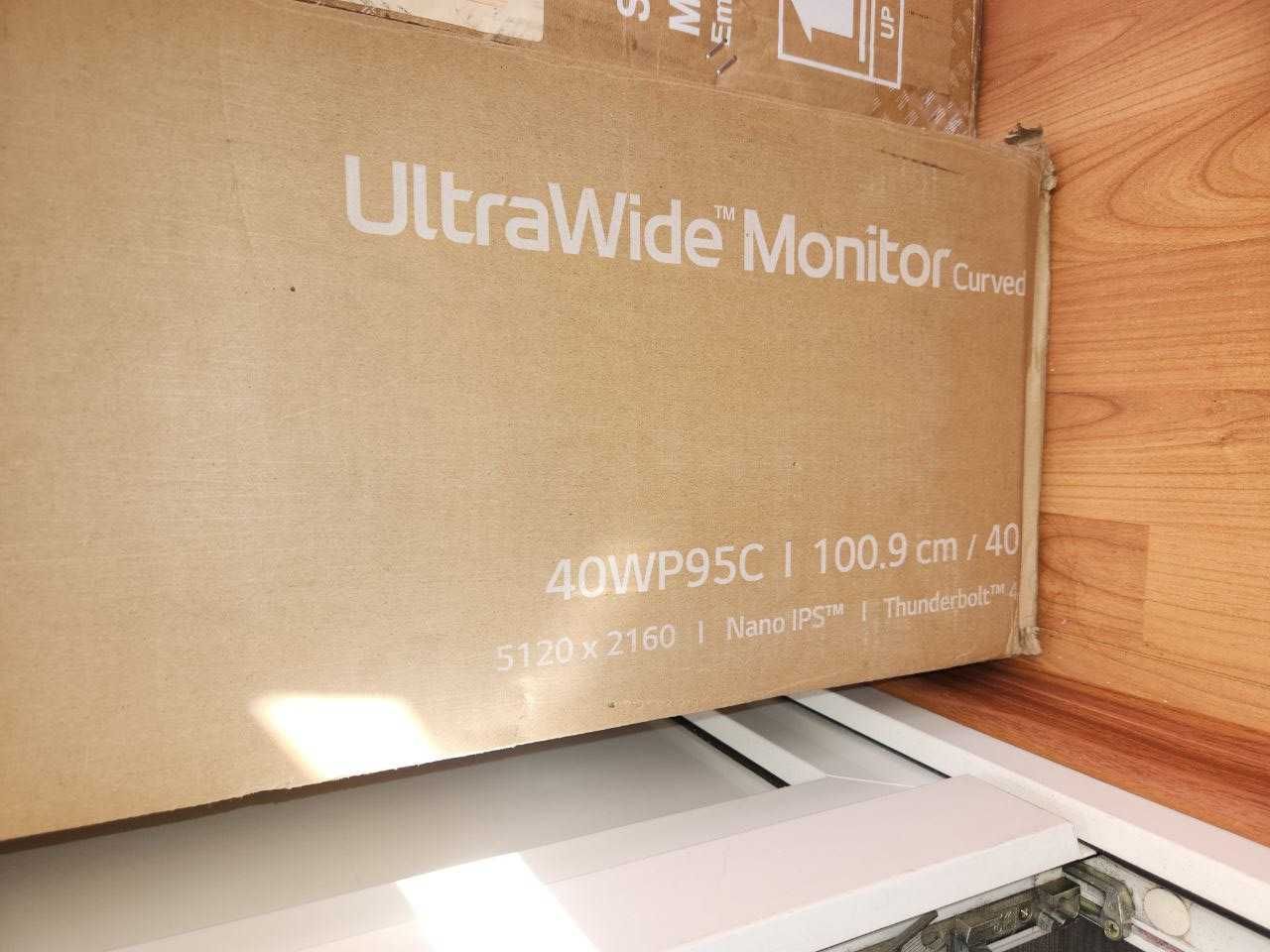 Монітор LG 40" UltraWide 40WP95CP-W 5K2K Nano IPS Thunderbolt 4