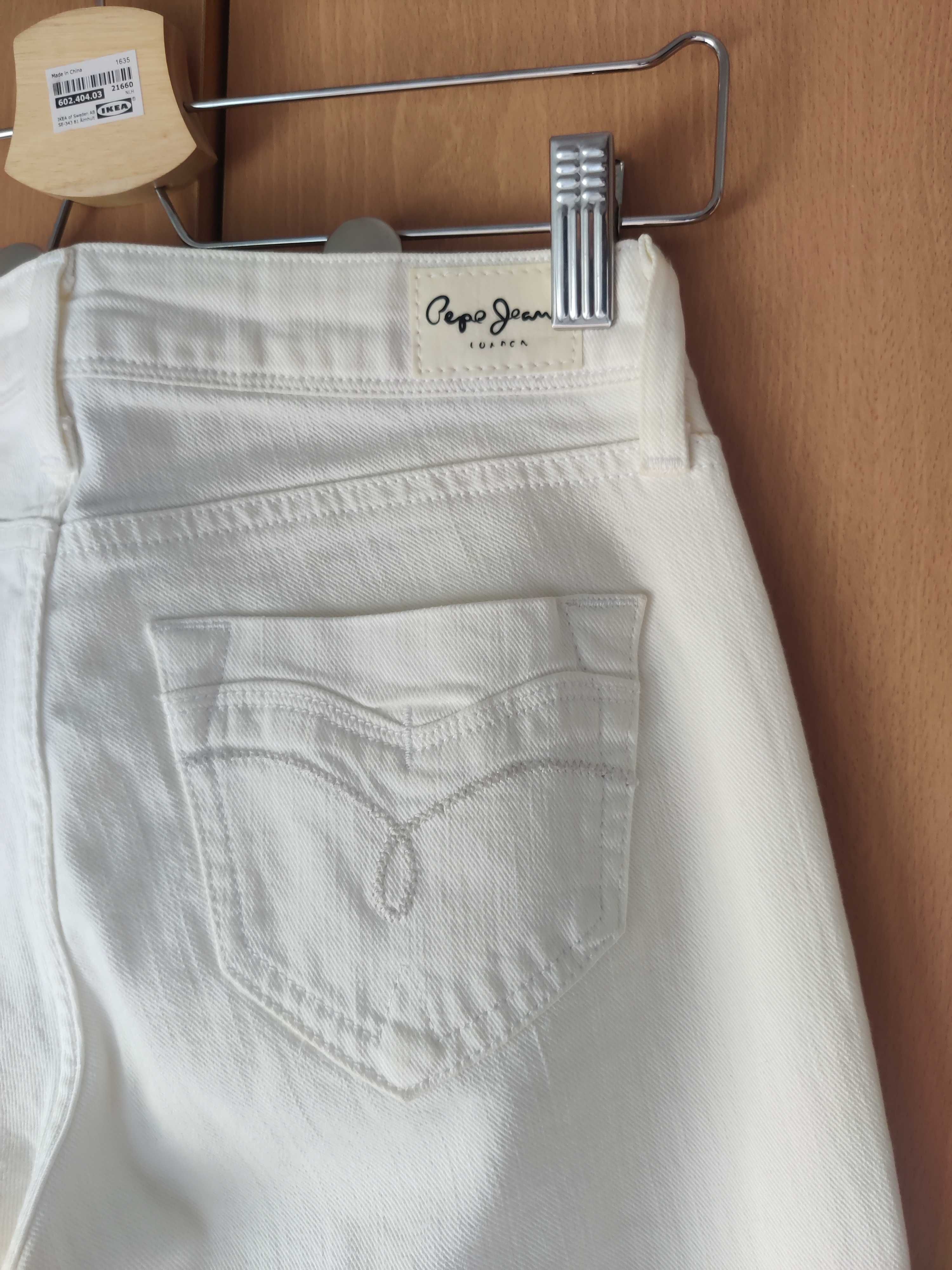 Calças brancas da Pepe Jeans