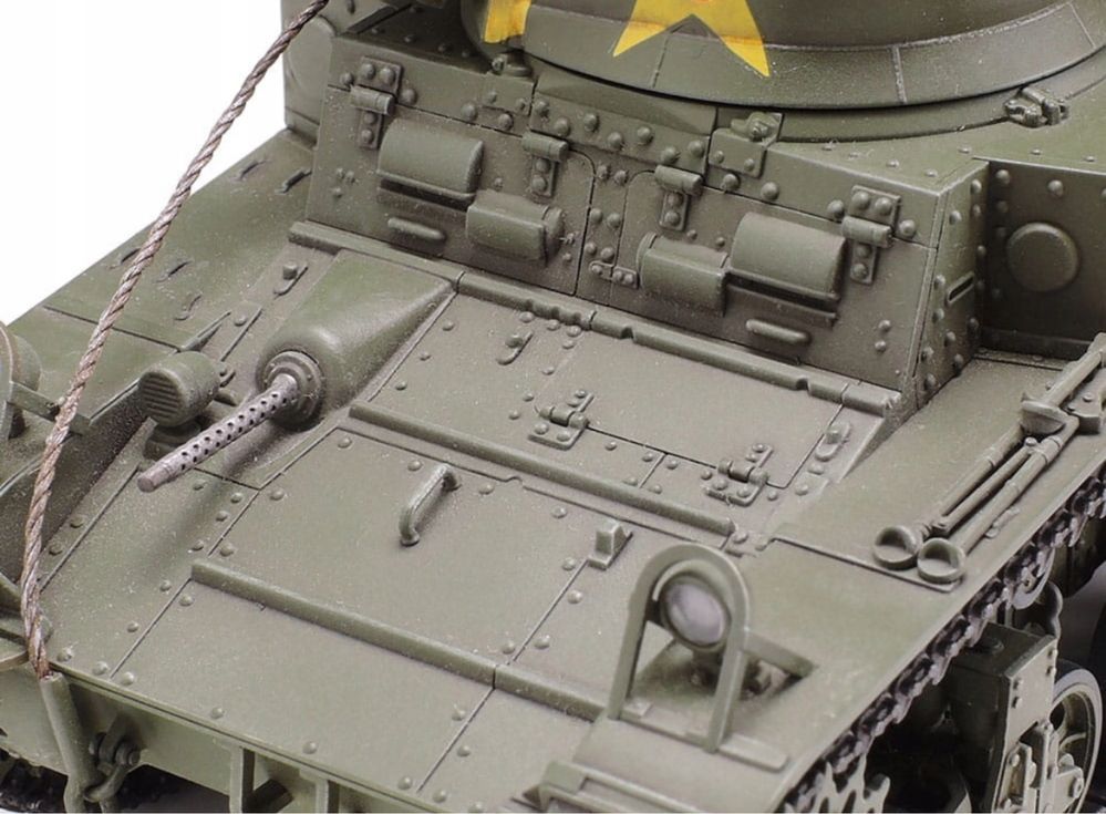 TAMIYA 35360 model 1:35 US Light czołg M3 Stuart