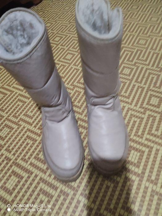 Зимові сапожки розмір 39розмір