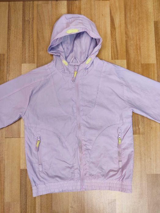 Вітровка для дівчинки 146 р.