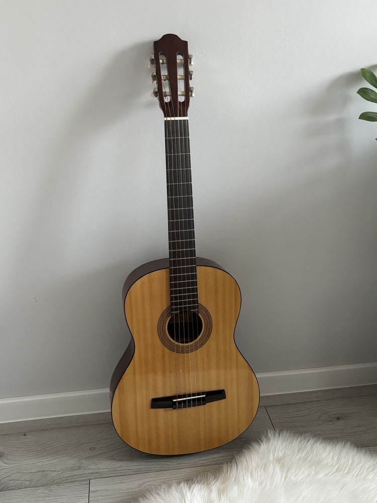 Gitara klasyczna Hohner HC06 + futerał + stroik tuner