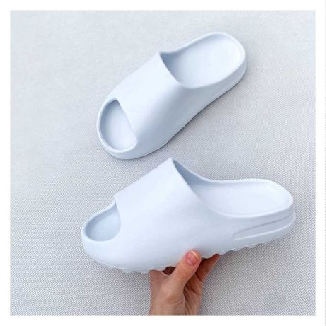 ХІТ • Жіночі білі шльопанці в стилі Adidas Yeezy Slide 36-40
