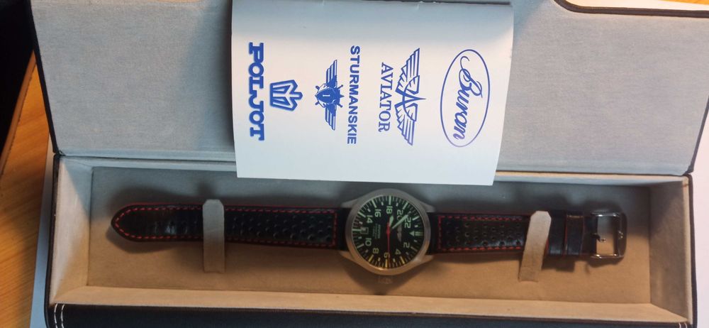 Zegarek AVIATOR z 24H tarczą - używany