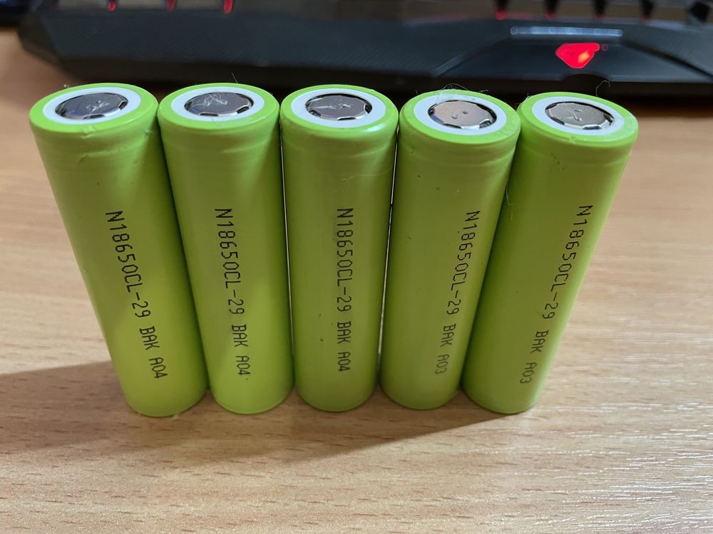 Акумулятори 18650 Bak 29 з ємністю 2900-3000 mAh високострумові