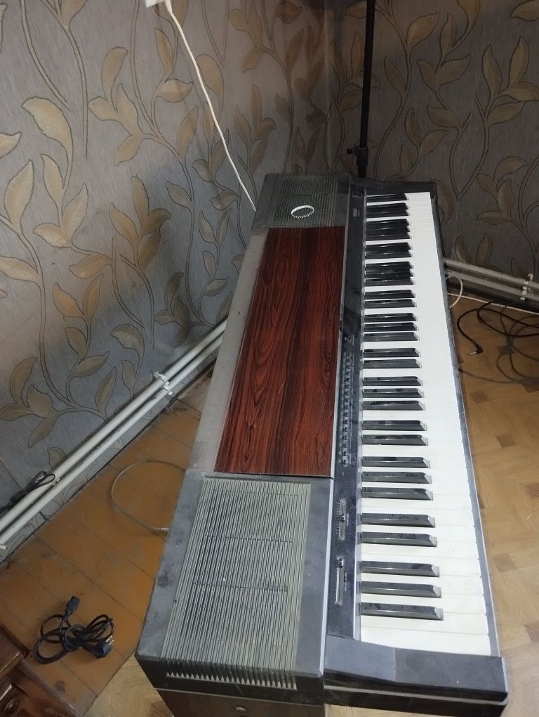 Pianino elektryczne używane