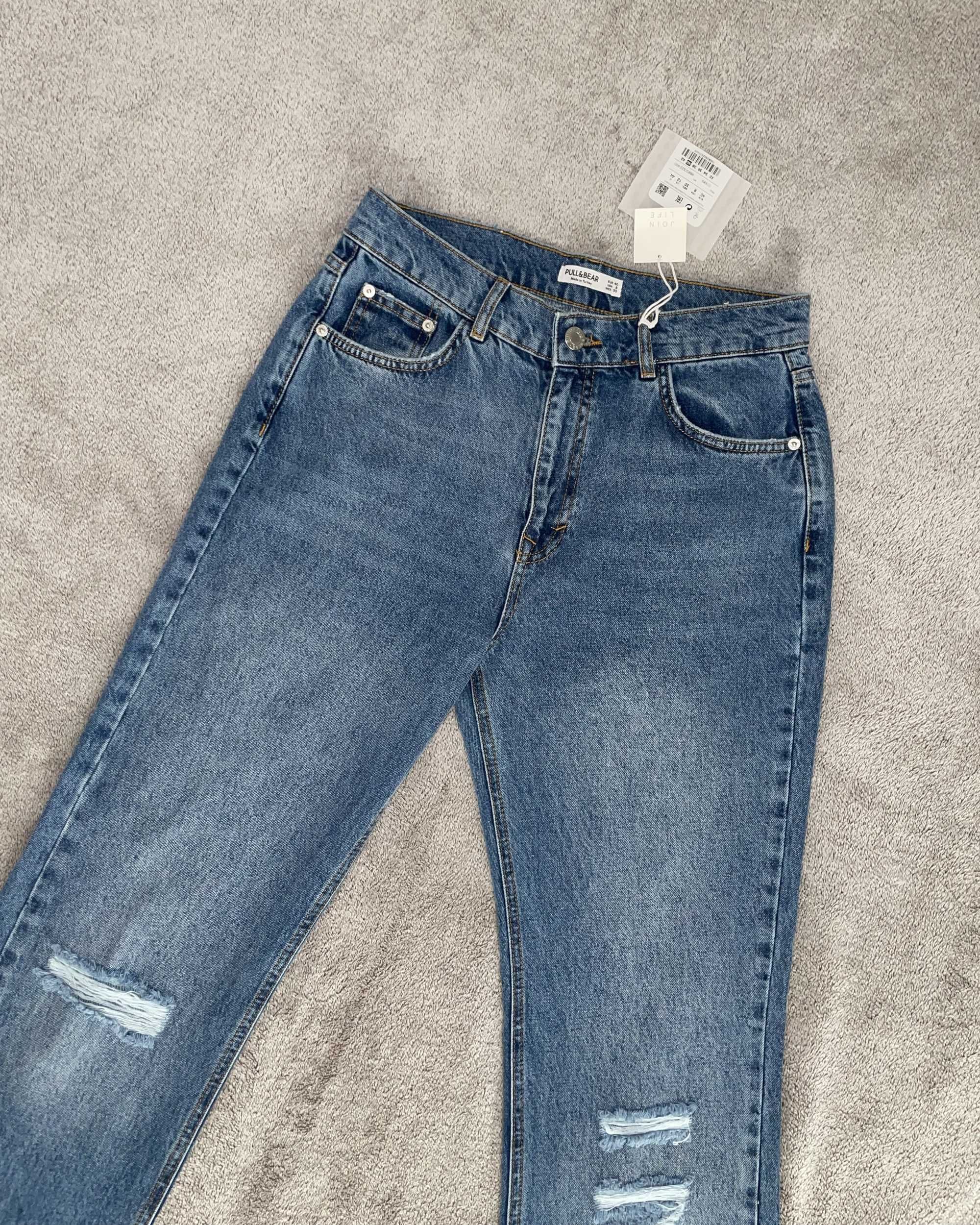 Jeansy o prostym kroju z przetarciami Pull&Bear rozmiar 40 (L)