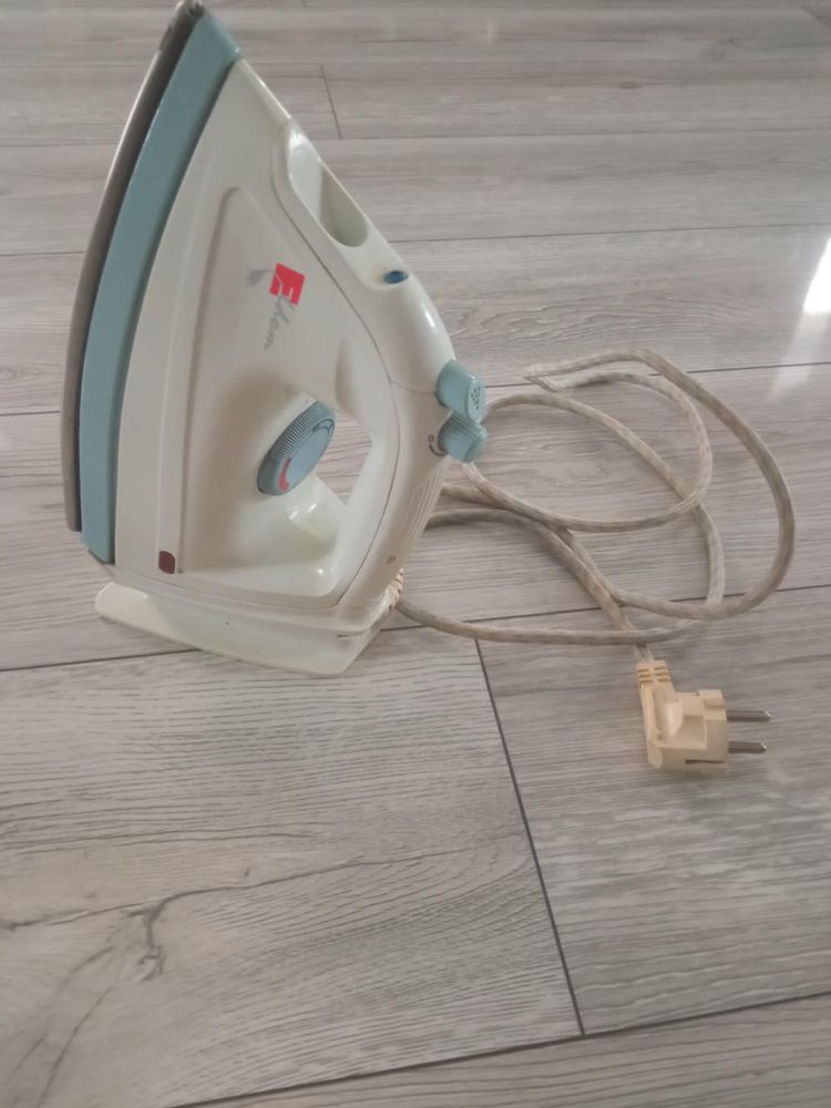 Żelazko Eldom 1200W