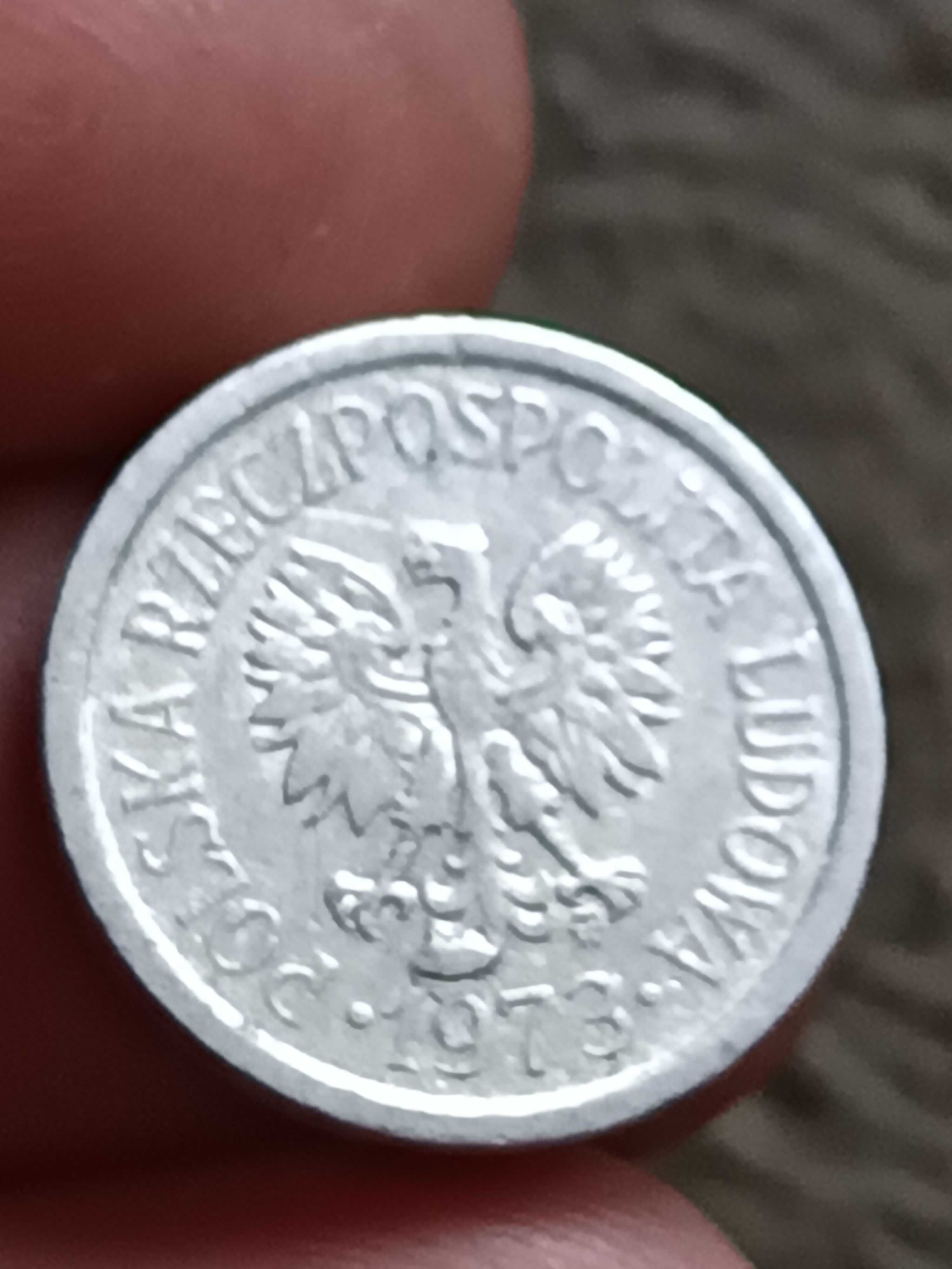 Sprzedam monetę 10 gr 1973 r zzm nalewka pomiędzy szponami