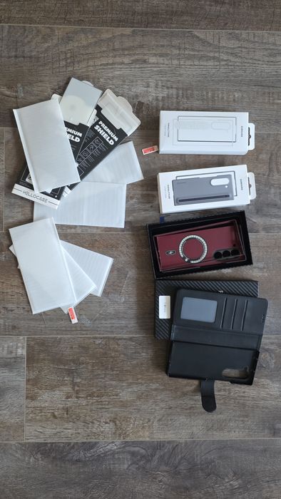 Etui Clear Case Fold 6