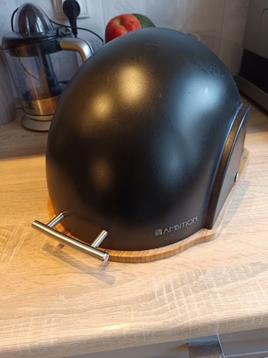 Chlebak z pokrywą Vader 39 x 26,5 x 20 cm czarny AMBITION