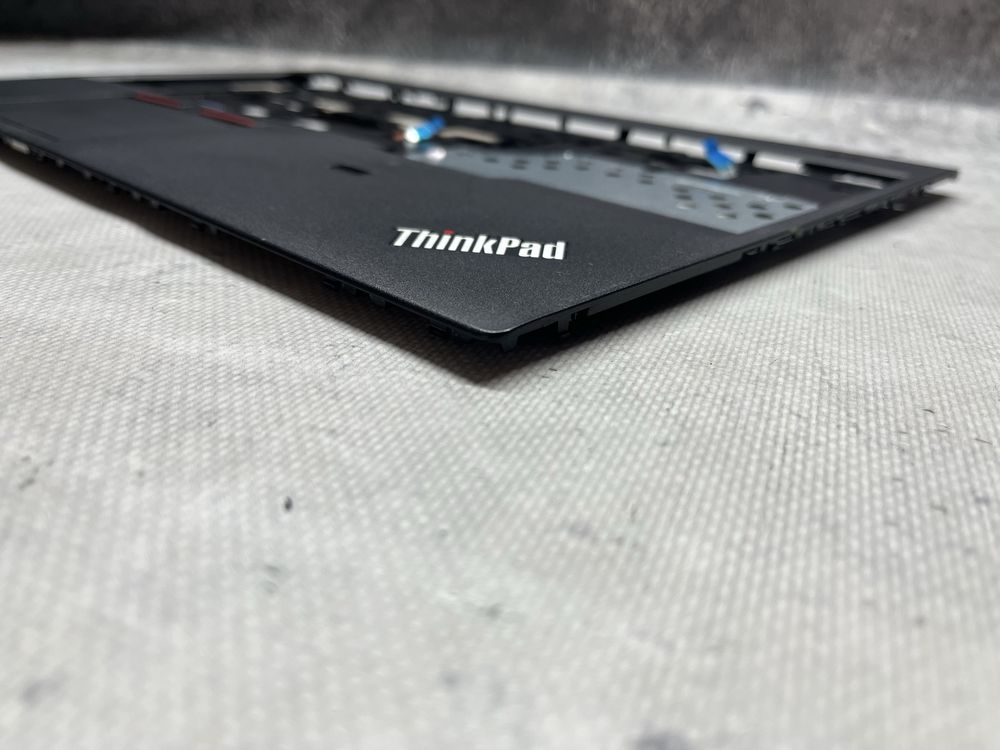 Palmrest TouchPad Lenovo ThinkPad L560