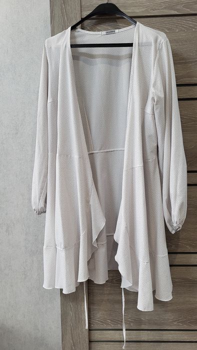 Легке нове плаття на запах