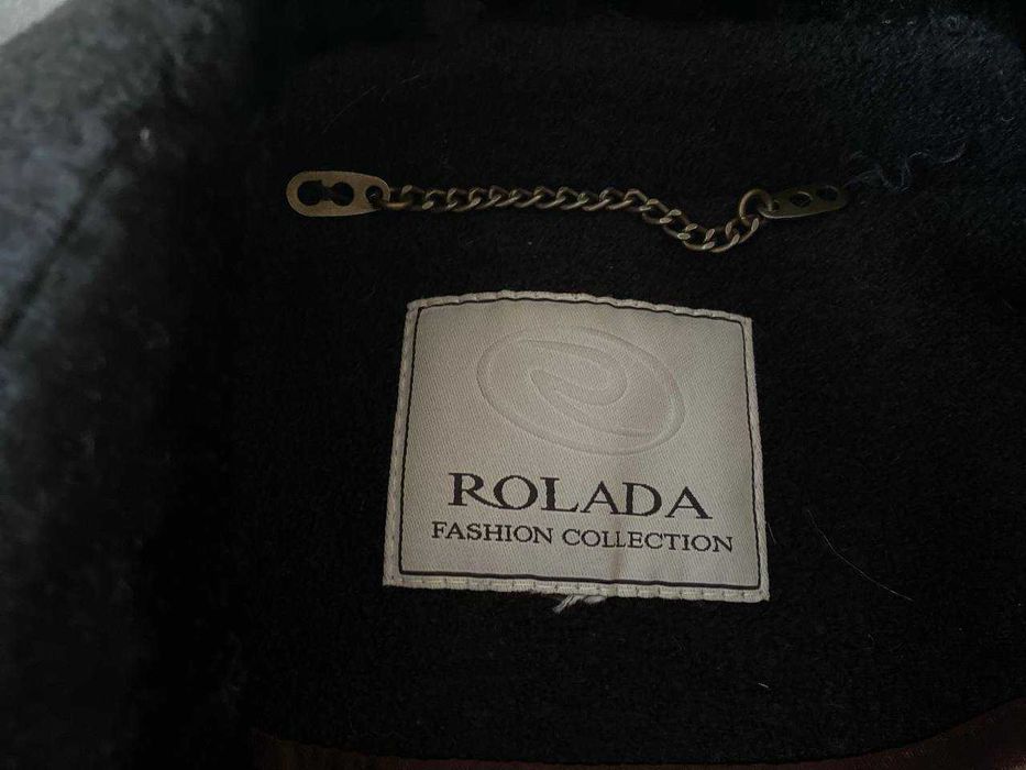 Елегантне пальто Rolada в класичному стилі