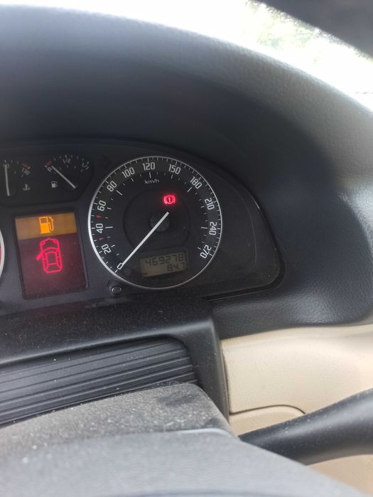 Skoda Superb 2,5TDI V6 Comfort Euro 4