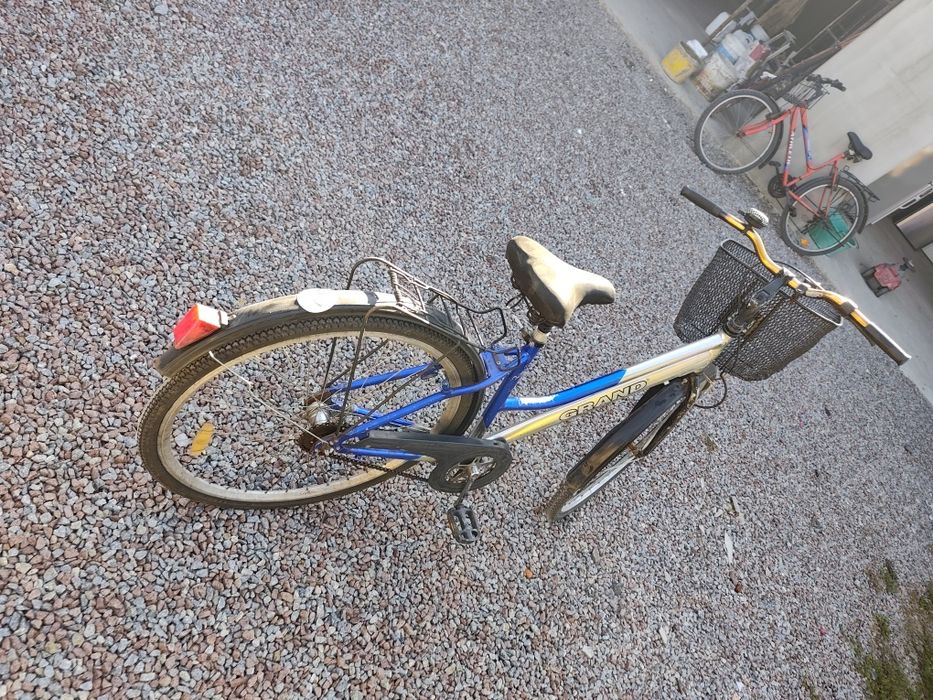 Велосипед дамський