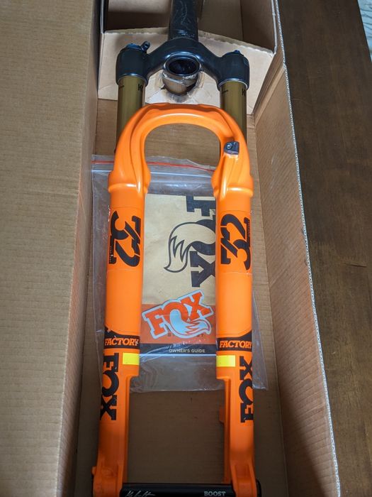 Suspensão FOX 32 SC Factory Kashima BOOST