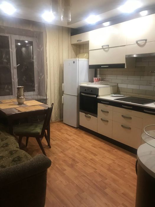 Оренда одно кв, Центр,Перша здача, для сім'ї,пари, Київська,ЦУМ,