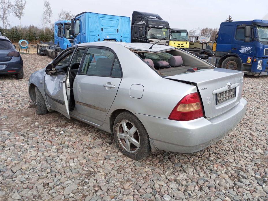 Toyota Corolla E12 na części   01A Silnik 4zzfe
