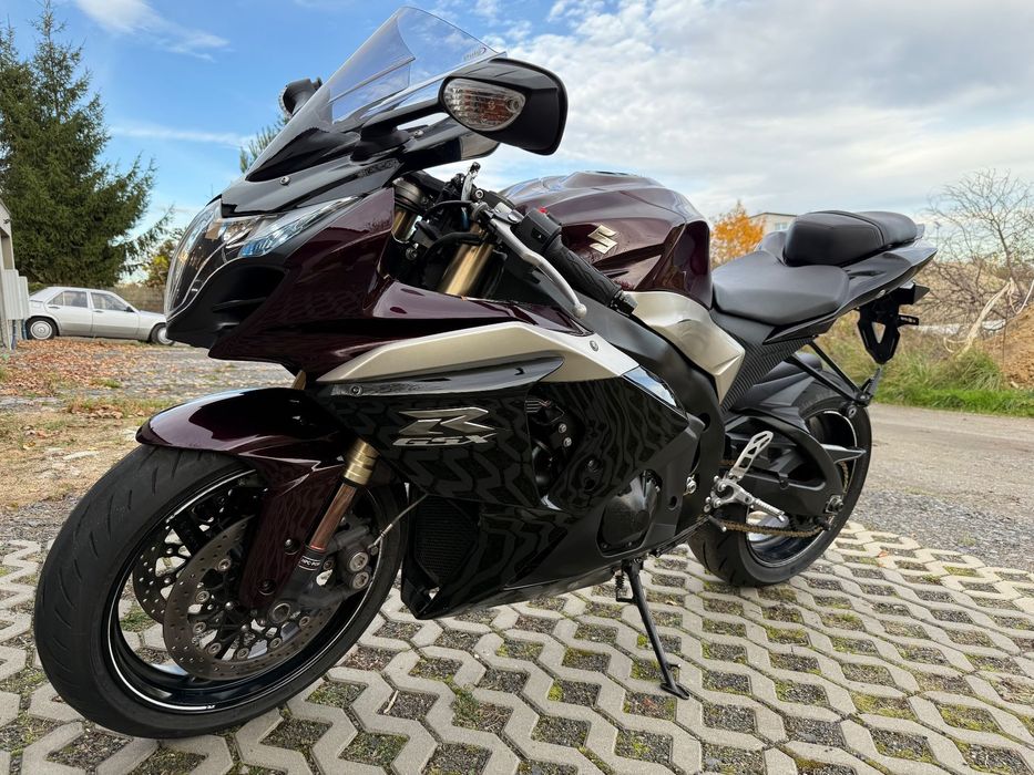 Suzuki GSX-R Suzuki GSX-R 1000 L0 niski przebieg ! Dodatki