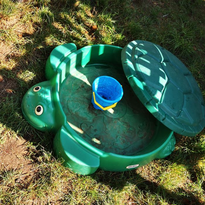 LITTLE TIKES Piaskownica Żółw Pojemnik na Zabawki z Przykrywką