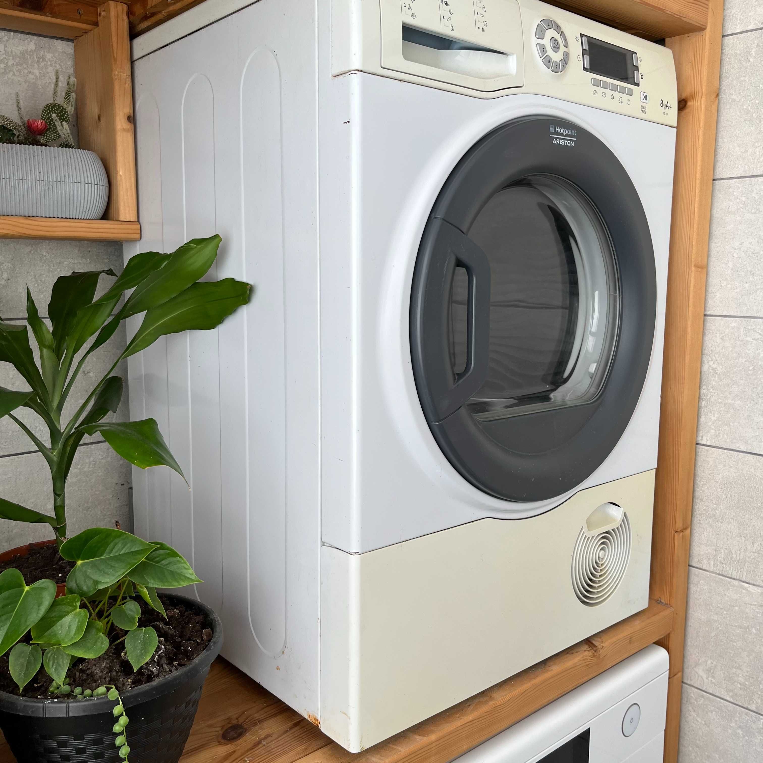 MÁQUINA SECAR ARISTON HOTPOINT 8 KG A+