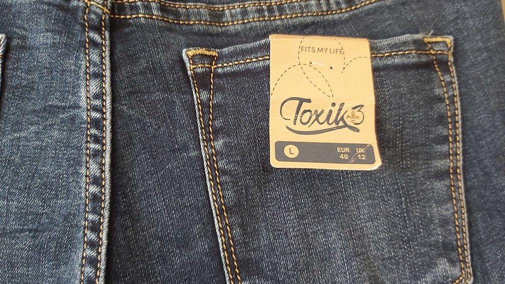 Nowe Toxik3 spodnie jeansowe rozmiar M /L