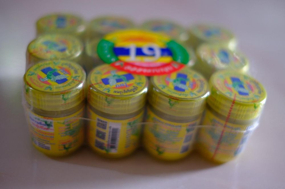 Tajski inhalator olejkowy Hong Thai - Aromatic Balm Oil – [złoty]
