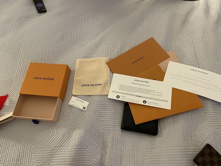 Carteira Louis Vuitton