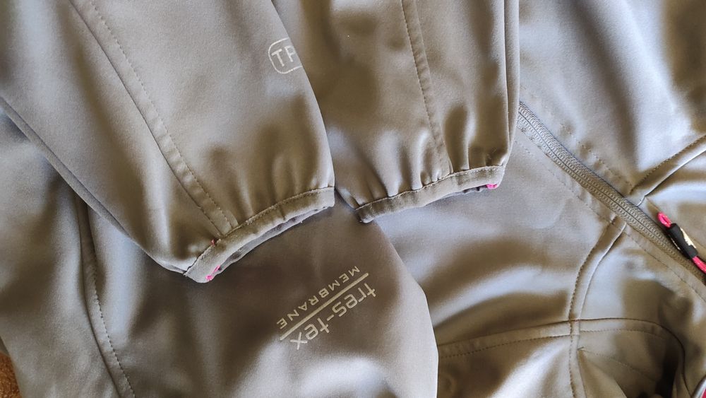 Вітровка розмір L,фірма  TRESPASS