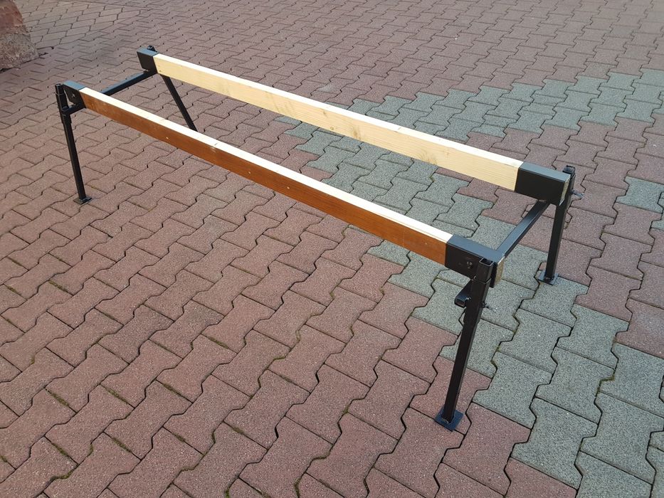 Stojak pod ule, regulowane nogi pod ul